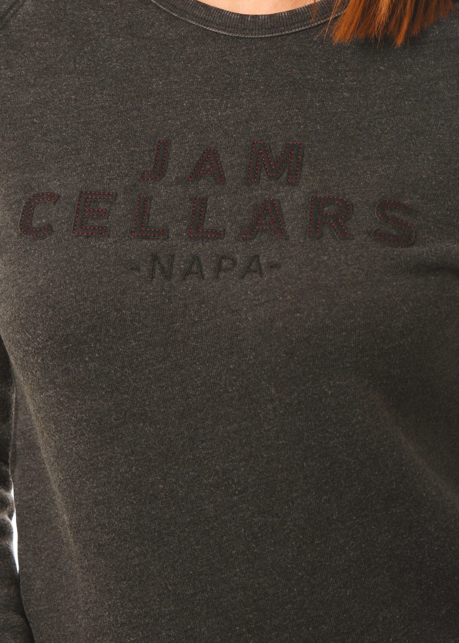 GG 798-B Unisex 'Wornwash' Old School Fleece Raglan Closeup